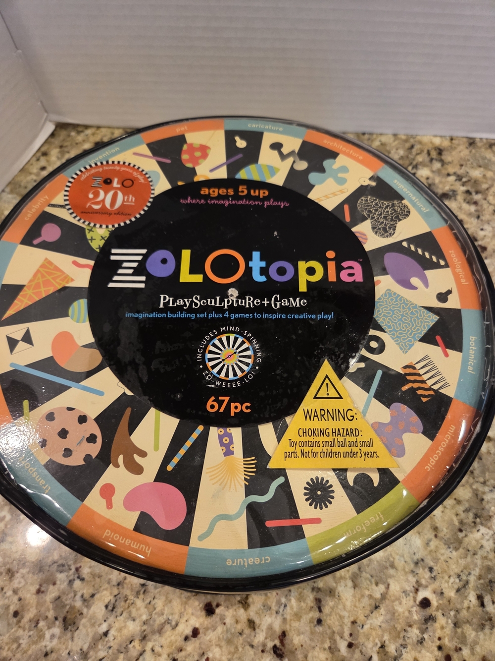 ZOLO Toy Building Zolotopia Zo-Wee-Lo Spinner Game 62 Of 67 Plastic Pieces 2006